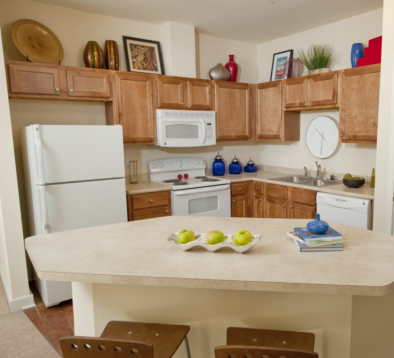 Large kitchen with an island and plenty of cabinet storage